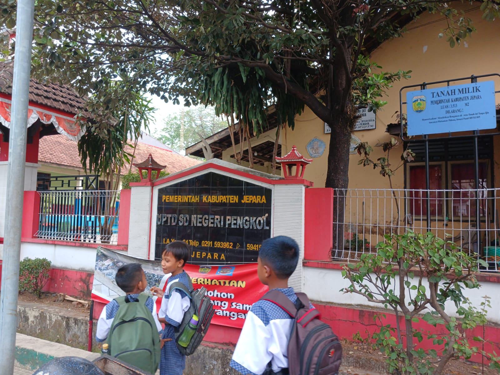 Daftar Sekolah Anggota